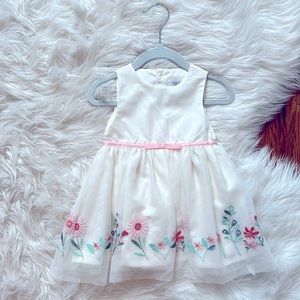 NWOT | just one you | spring dress | off-white + floral embroidery | 6mnth